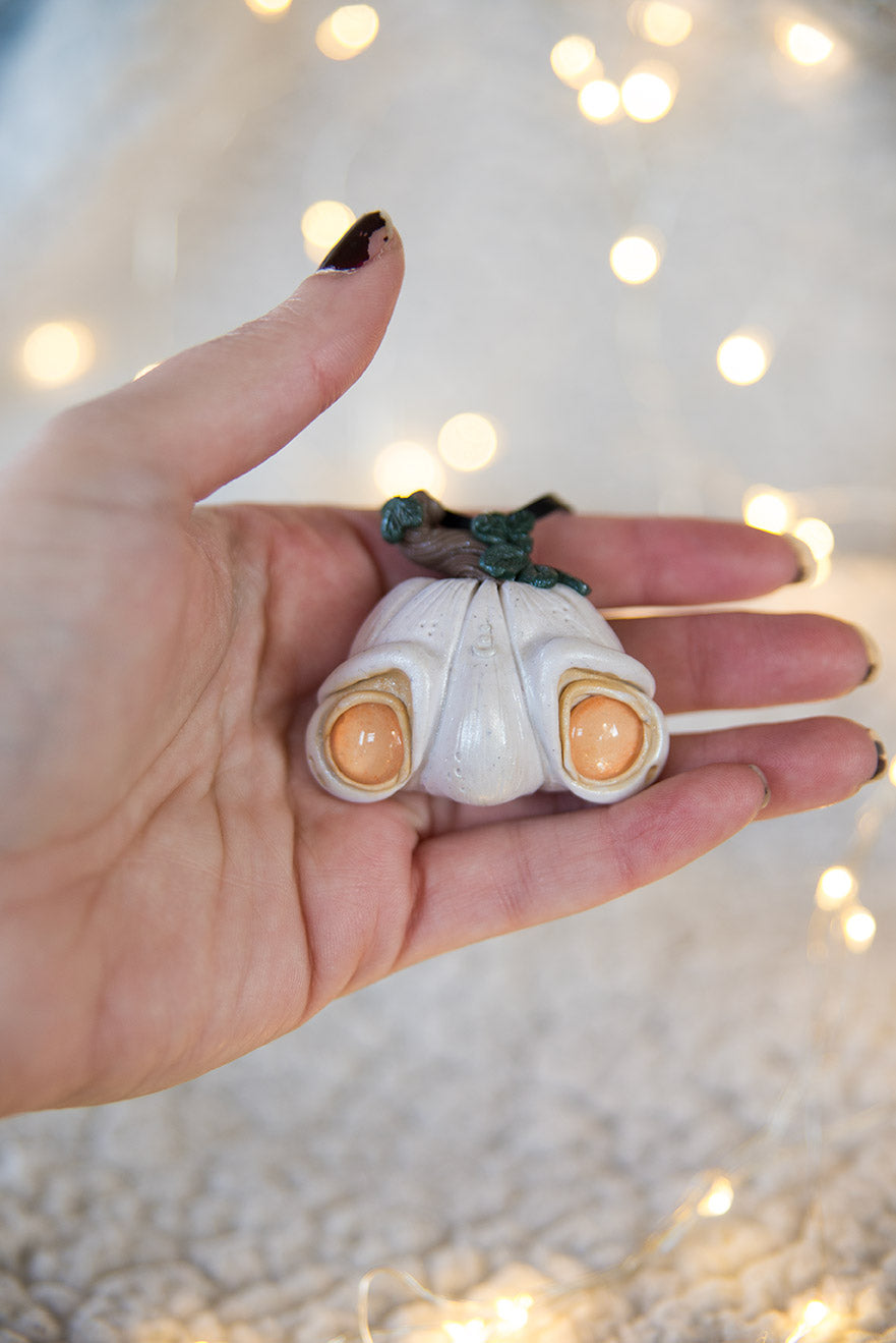 White Pumpkin Ornament w/ Cream Ribbon #39 (right)