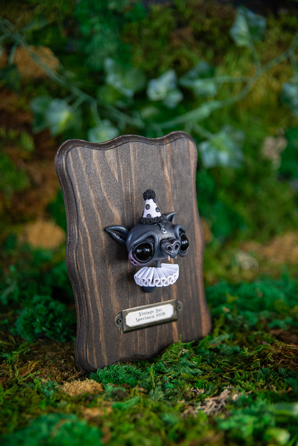 "Vintage" Bat Head Wall Mount #038
