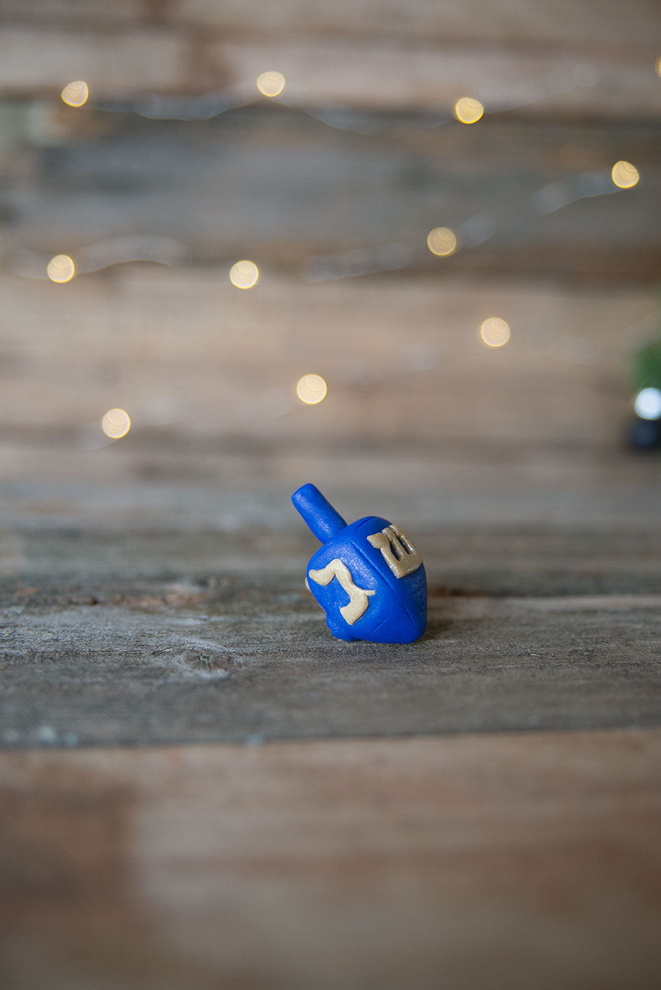 Dark Blue Dreidel Spore #52