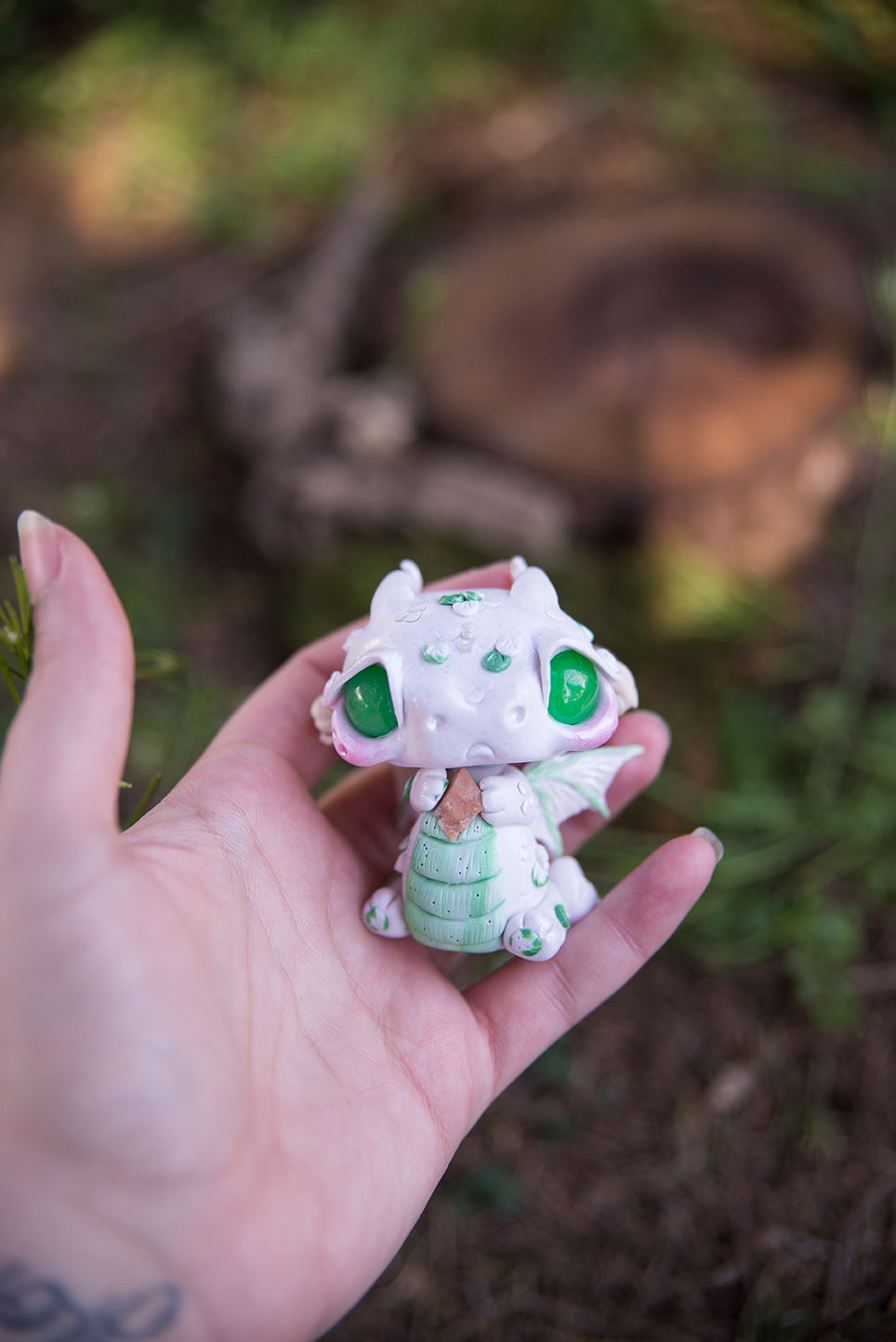 White & Green Dragon Mish #103