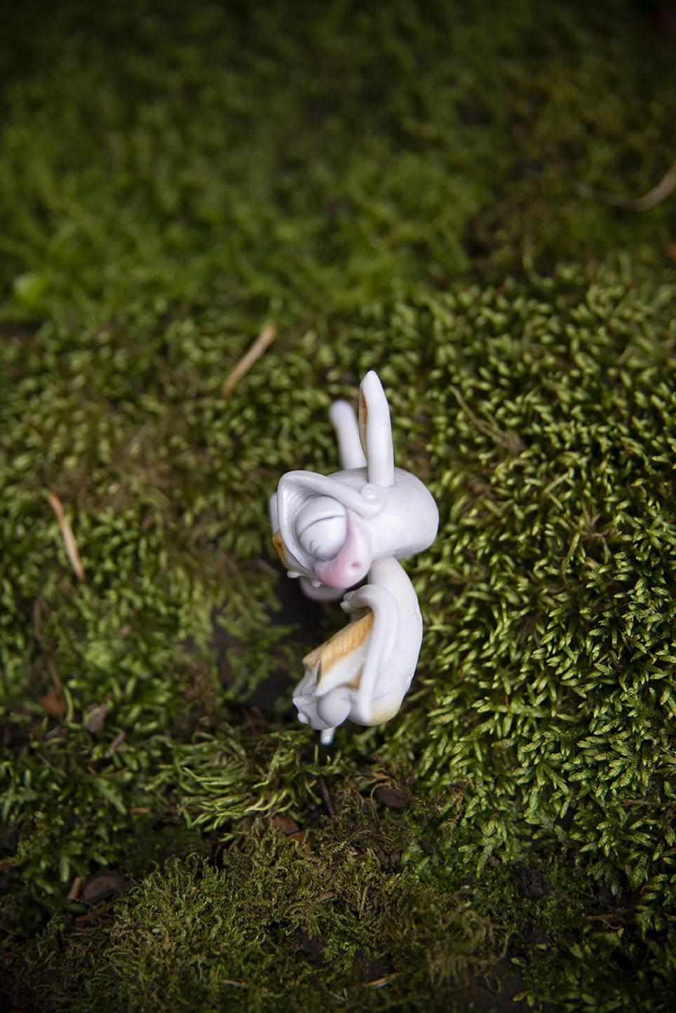 Mango the white bat Mishling #028