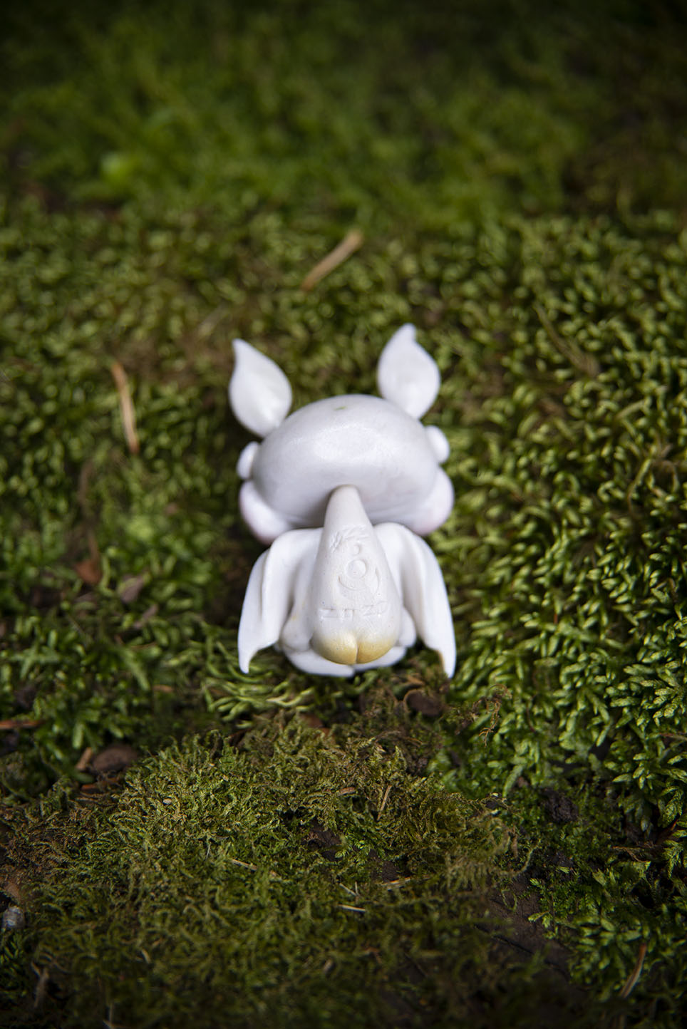 Mango the white bat Mishling #028