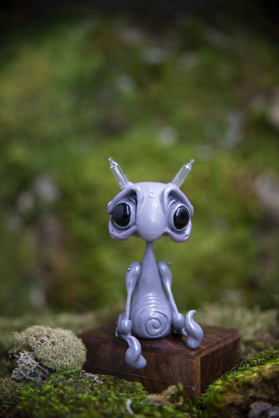 Lightbulb "Sprocket" Mish (Posable) #5