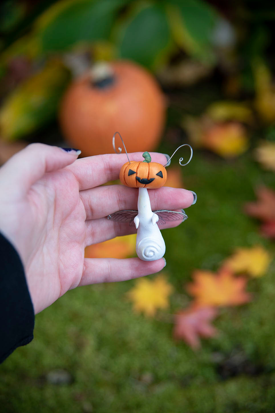 GLOW Ghost Pumpkinhead Sprocket w/ Wings #104