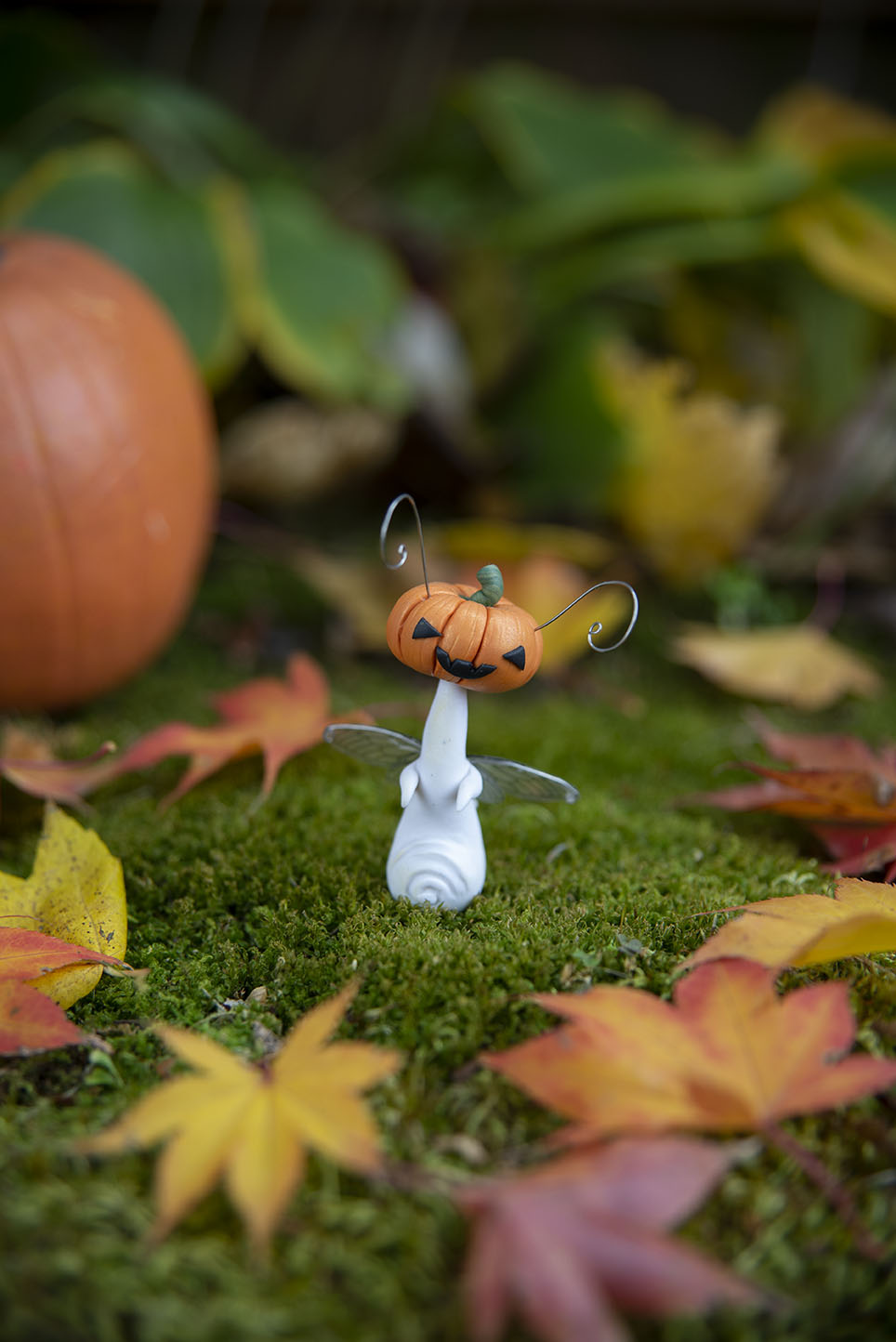 GLOW Ghost Pumpkinhead Sprocket w/ Wings #104
