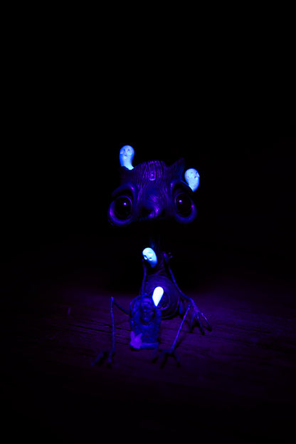 Haunted Tree Ent w/ Glowing Ghosts Adult Mish #252