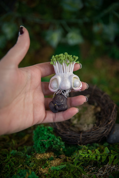 Sprouting Bulb Baby Mish #033