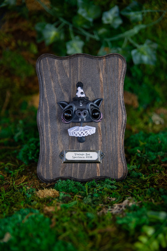 "Vintage" Bat Head Wall Mount #038