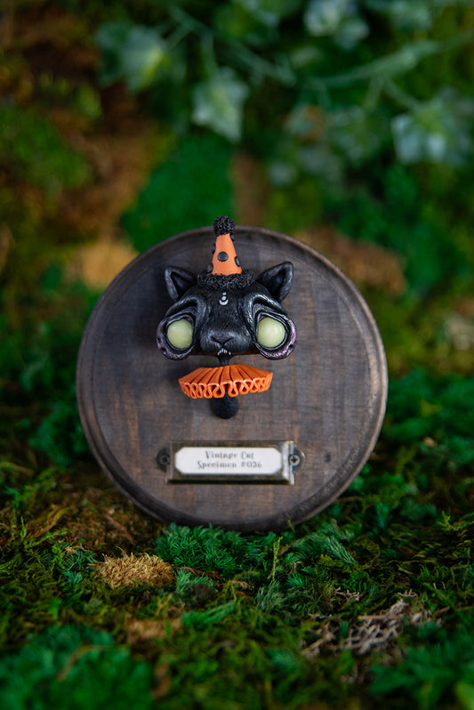 "Vintage" Cat Head Wall Mount #036