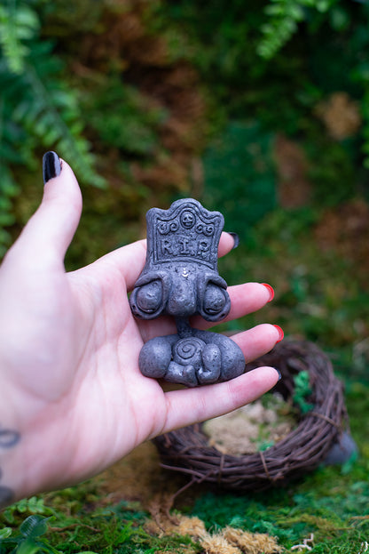 Headstone Baby Mish #43