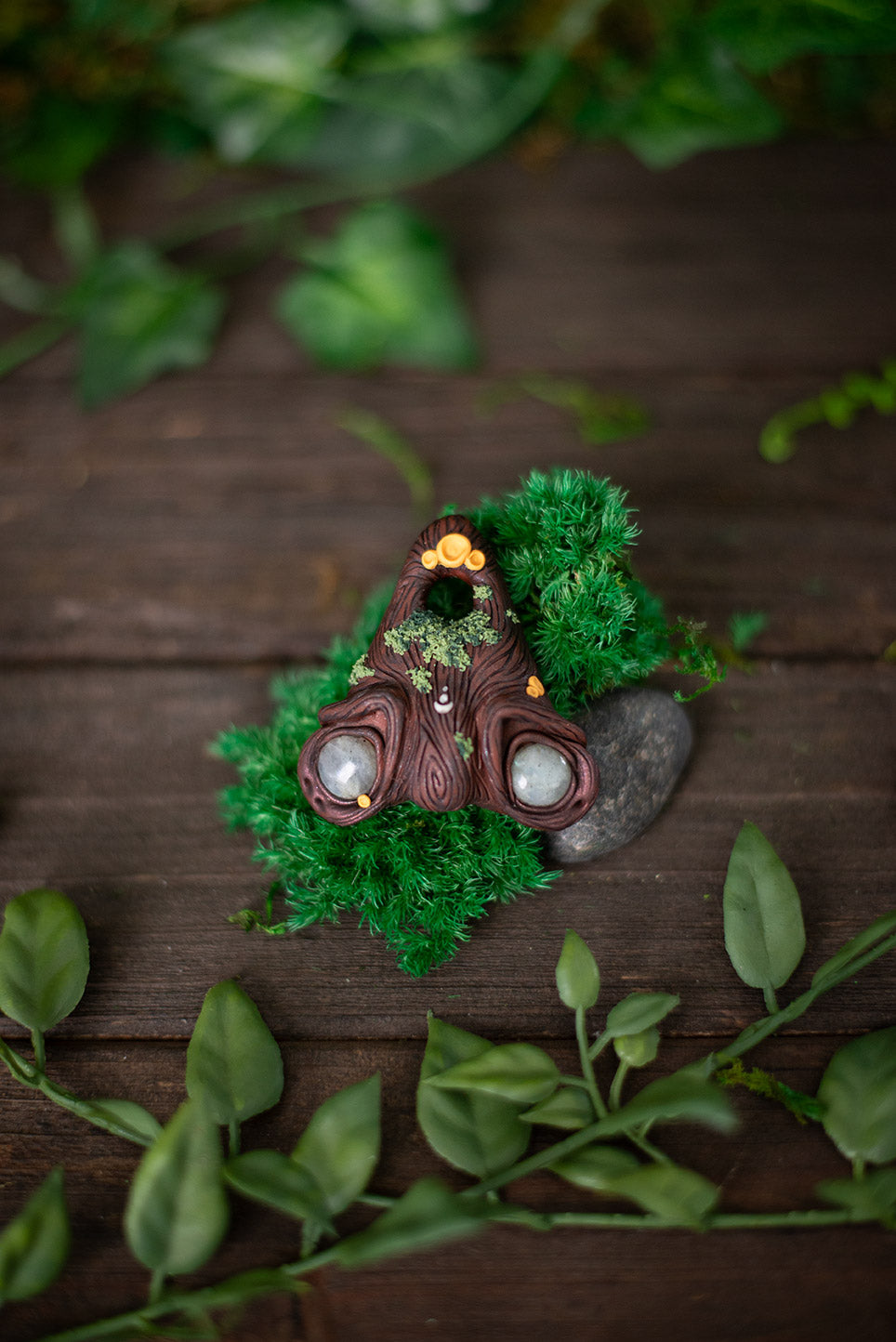 Slime Mold Planchette #060