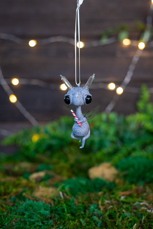 Flying Light Sprocket Ornament w/ Candy Cane (cream) #144