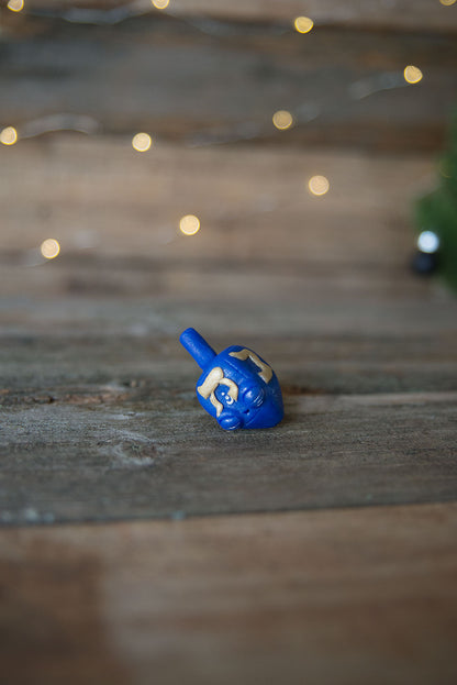 Dark Blue Dreidel Spore #52