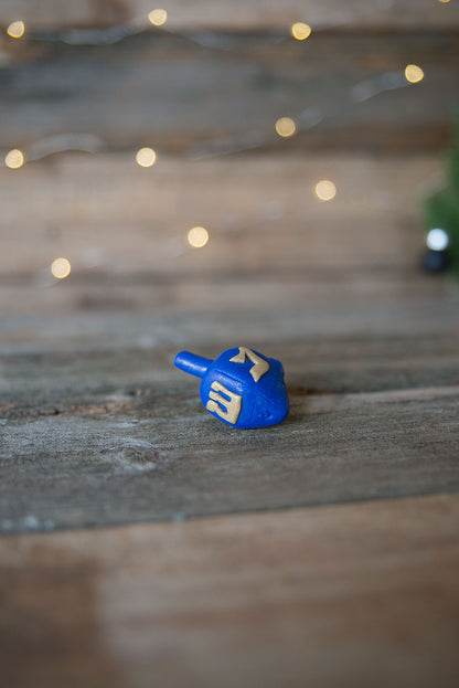 Dark Blue Dreidel Spore #52