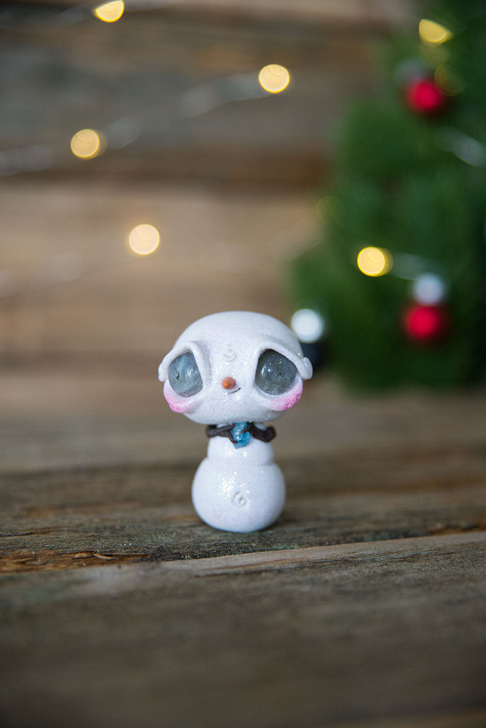Snowmish w/ Labradorite Eyes & Aquamarine #99