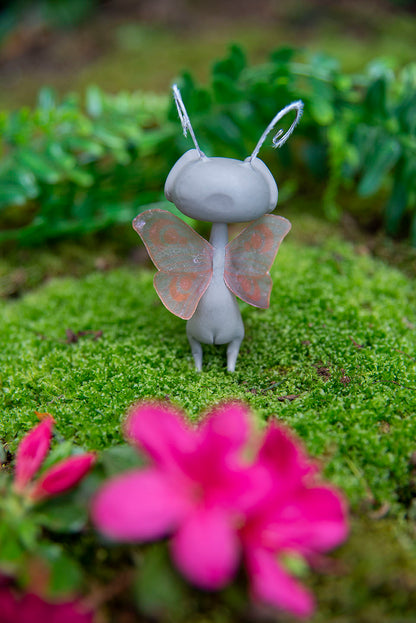 Moth Sprocket Flying (l) #083
