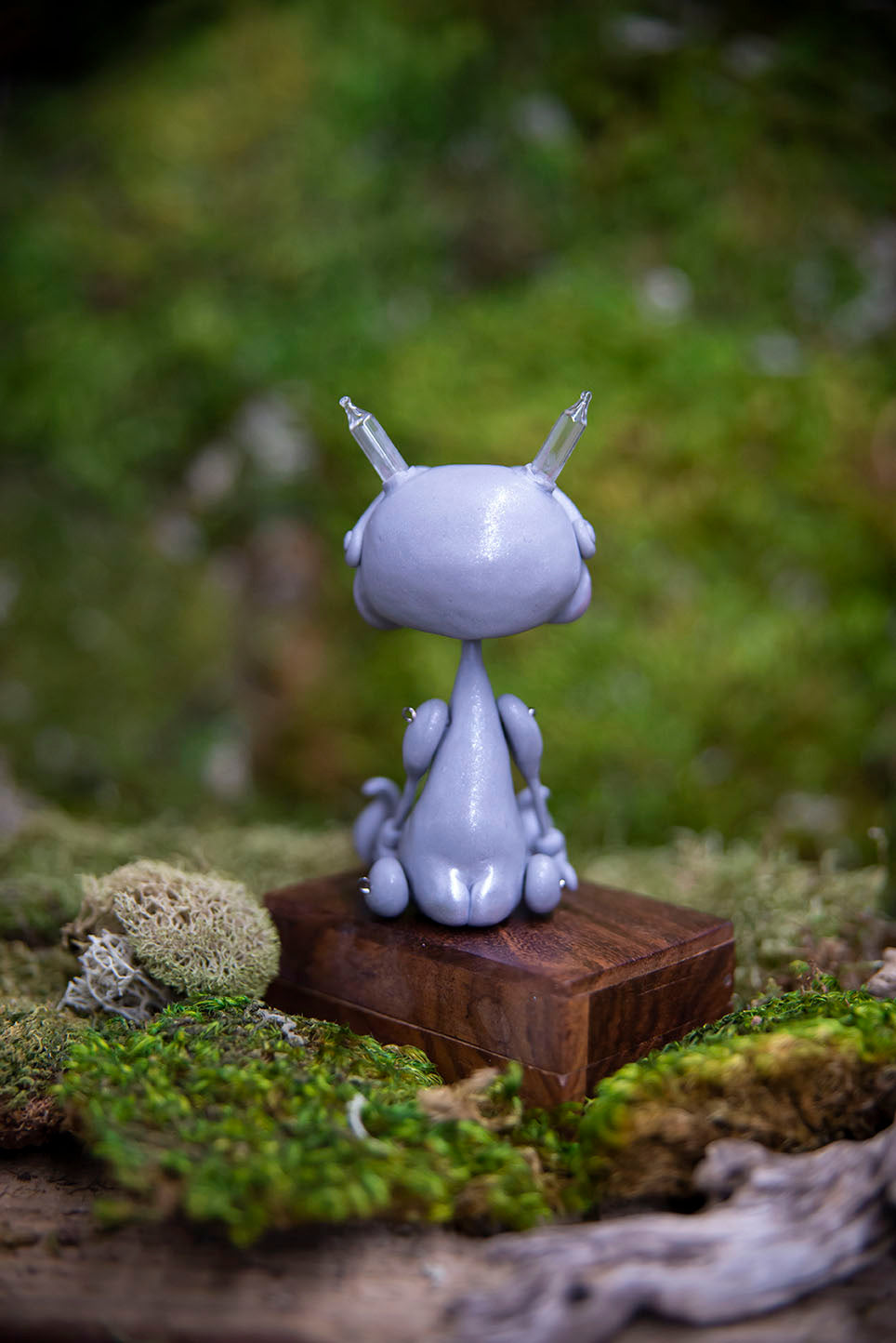 Lightbulb "Sprocket" Mish (Posable) #5