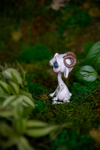 White Ram Adult Mish #029/2022