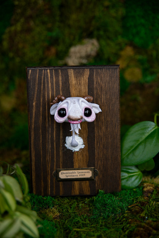 Pink Scarred Abominable Snowman Mount #019