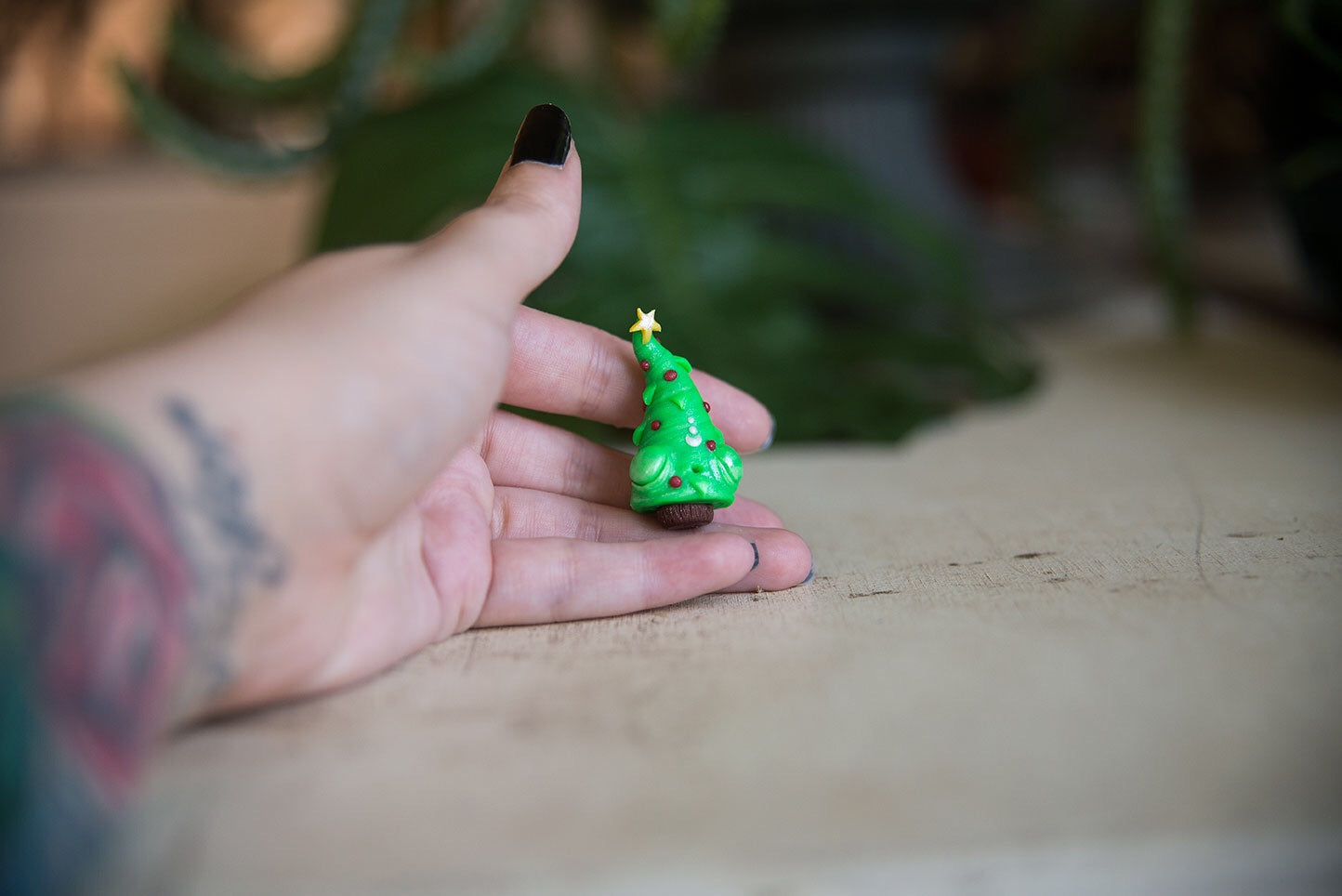 SALE! Tree w/ Ornaments Spore #42